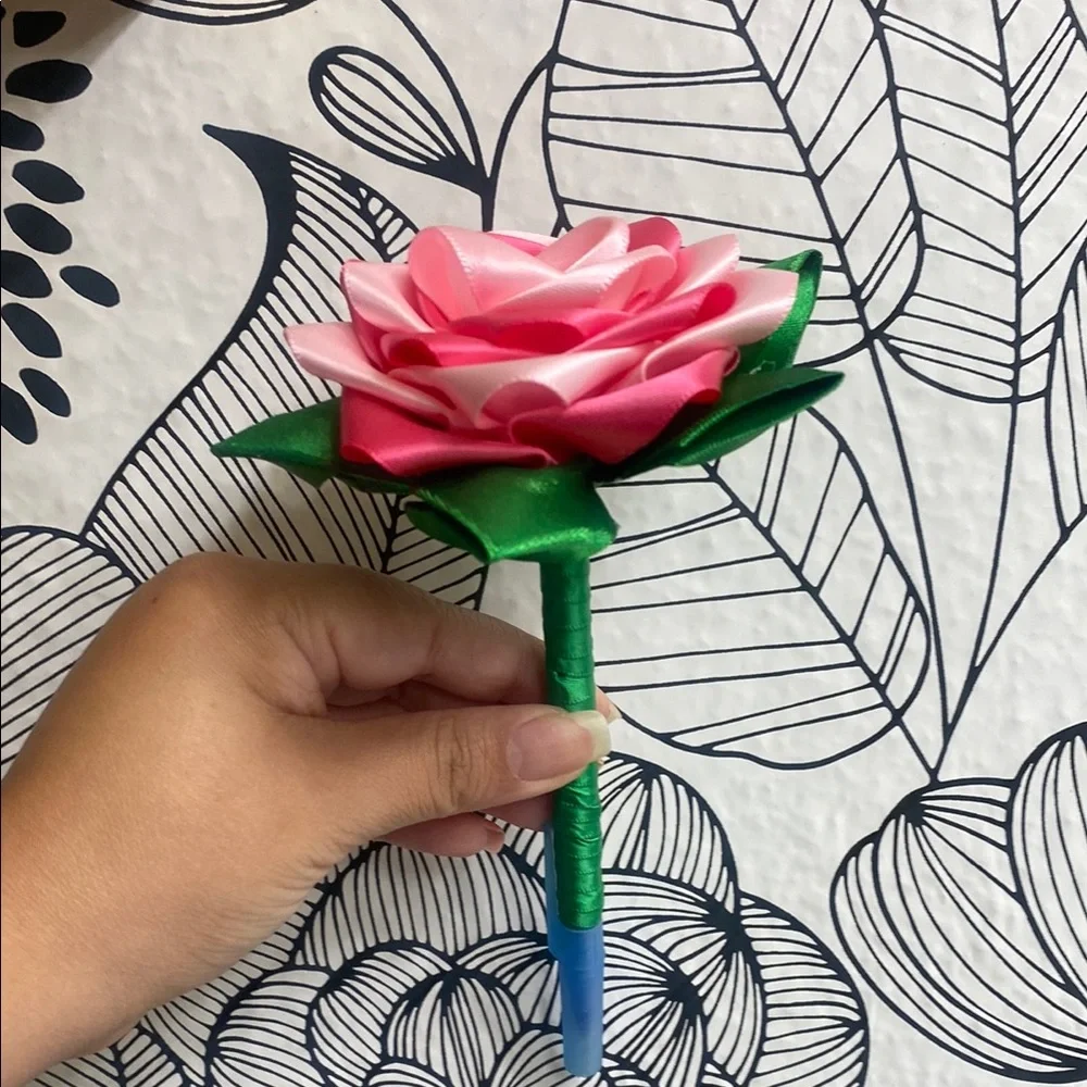 Two-Tone Satin Flower Pen - Picture 3 of 6